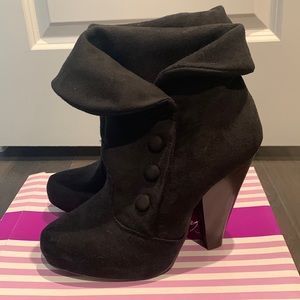 Black suede boots